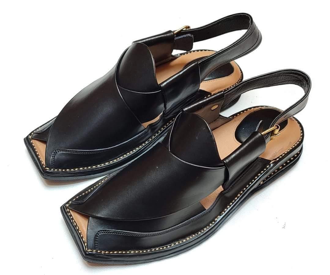 Elitzz black leather traditional Peshawari sandals with pointed toes and stitched detailing